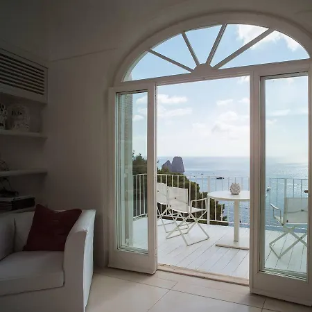 Coccodrilla By Myvillacollection Capri