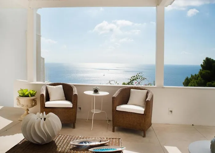 Coccodrilla By Myvillacollection Daire Capri