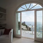 Coccodrilla By Myvillacollection Capri